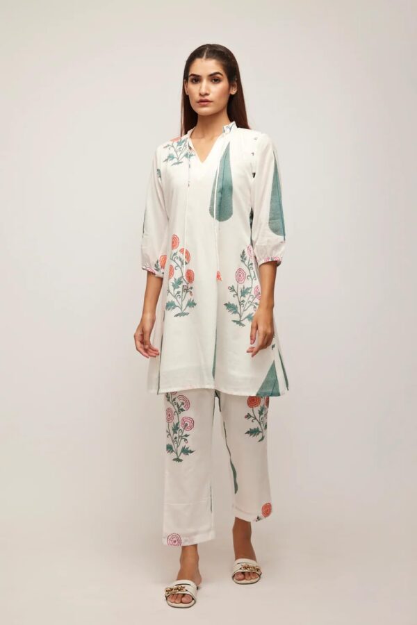 Leriya Fashion Women's Printed Co-Ord Set White - Image 2